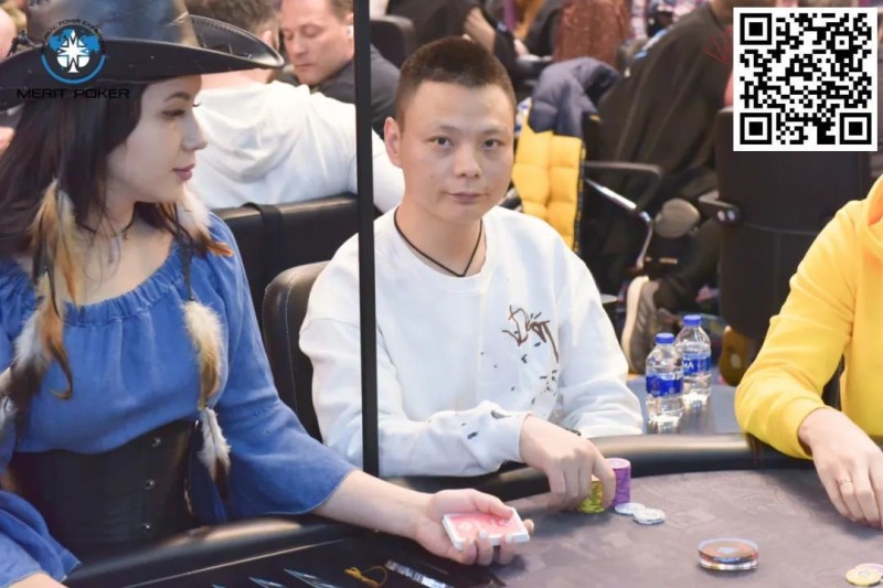 【DD扑克】Merit Poker塞浦路斯 | 徐强AA撞JQ击中顺子成热身赛泡沫，魏国梁、顾悦凡成功晋级Final Day